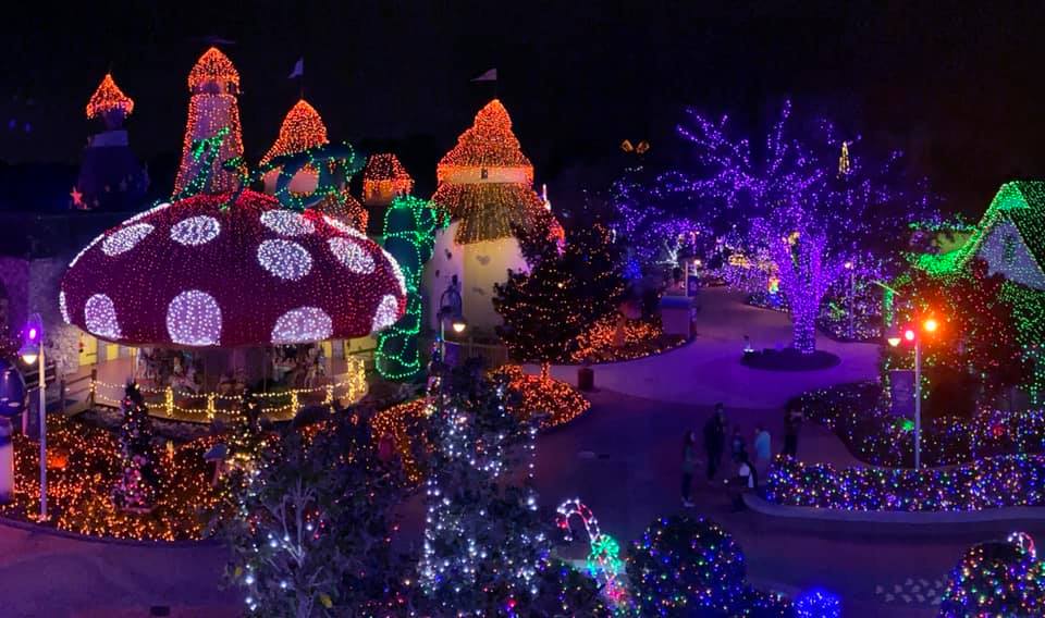 Where to Find the Best Orlando Holiday Lights 2020