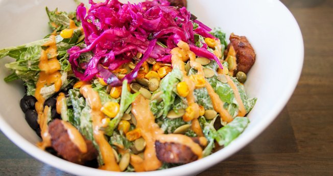 7 Healthy Restaurants in Orlando for a Plant Powered Date