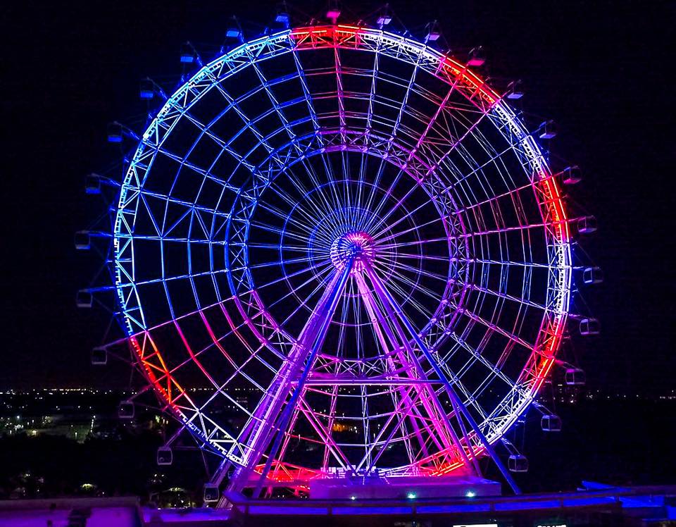The Wheel at ICON Park lit up for 4th of July