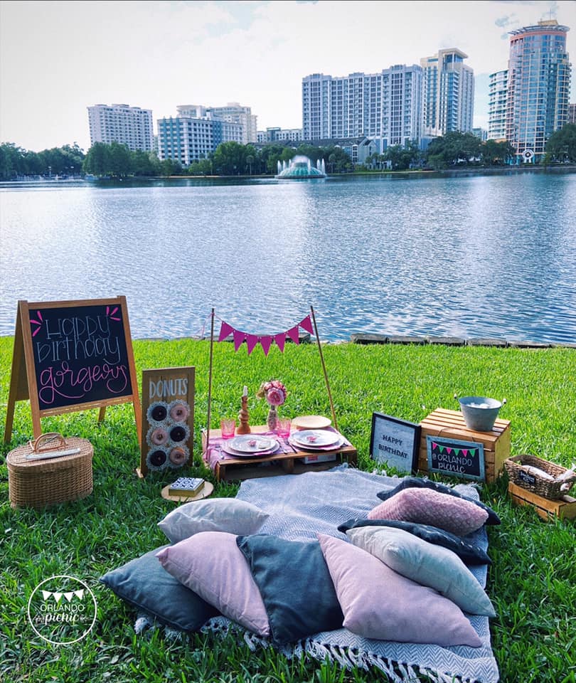 Everything You Need to Know to Plan a Romantic Orlando Picnic for Two