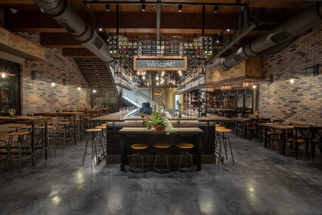 Quiet Restaurants In Orlando For A Super Cool Date Vacation Apartment   Wine Bar George Scaled 