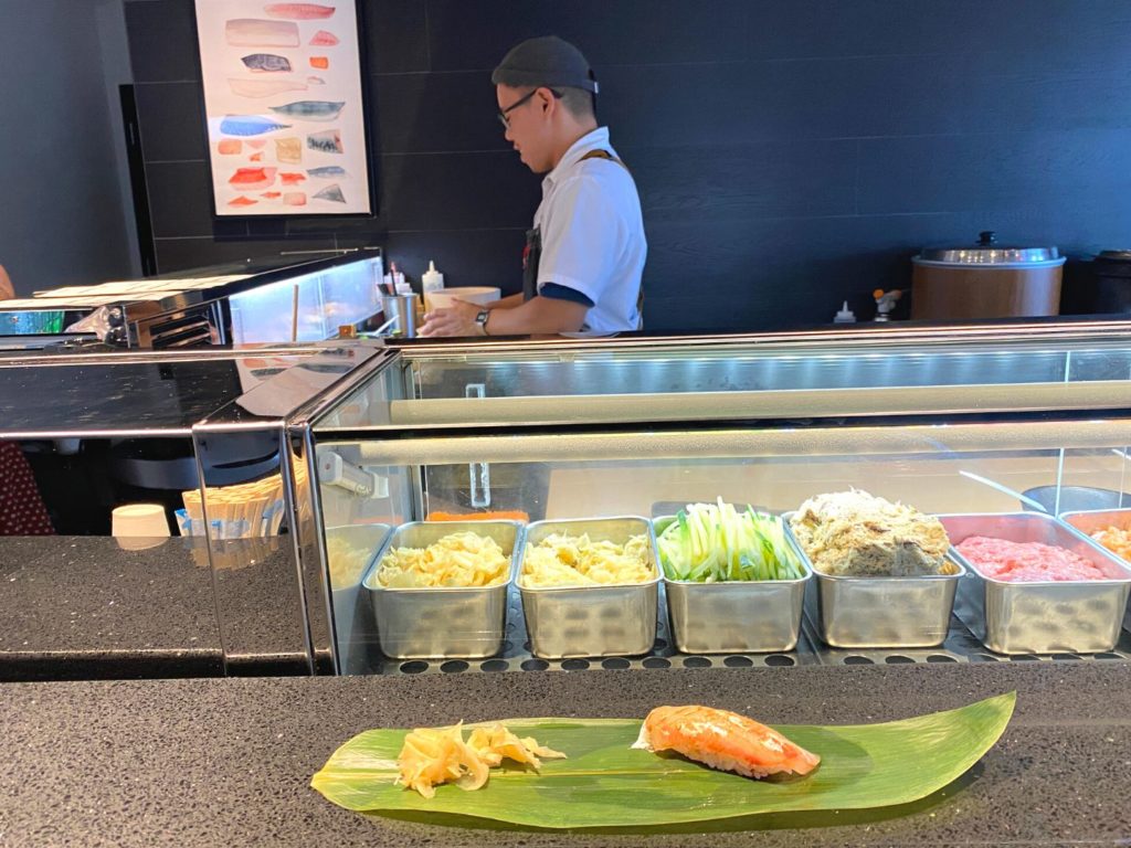EDOBOY - Orlando Standing Sushi Bar Yellowtail Nigiri 