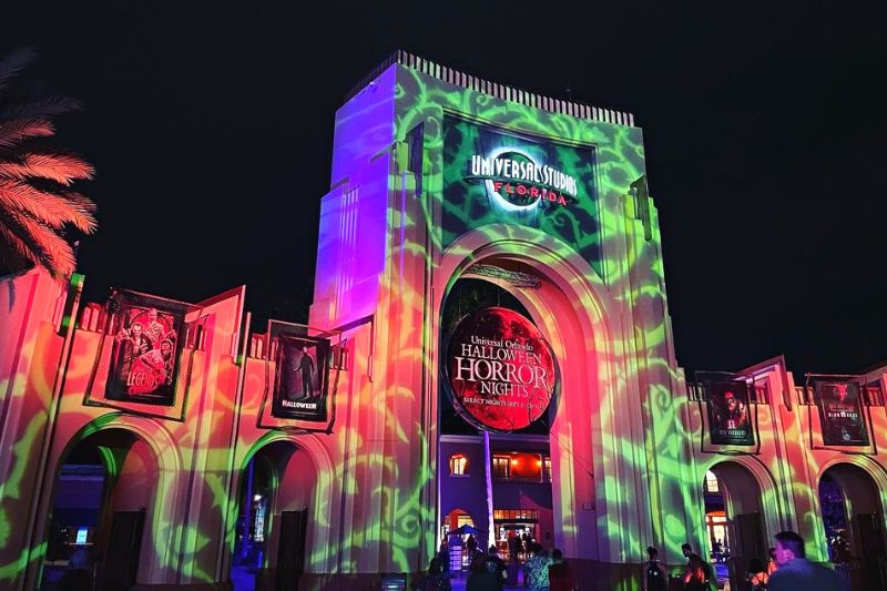 How to Plan an Epic Halloween Horror Nights 2023 Date Night