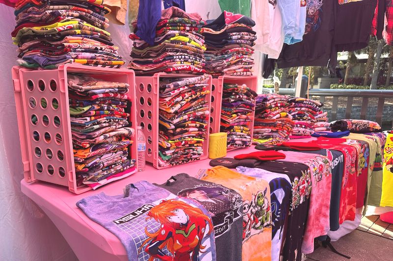 Local apparel at Orlando Farmers' Market - Jodi Caballero