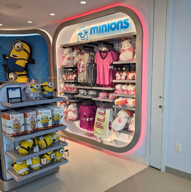 Minions at Universal Orlando Shop Airport Terminal C